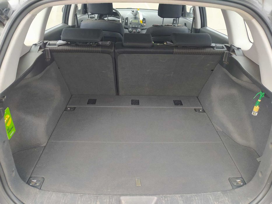 Hyundai i30 cw 2008 дизель 1.6, мкпп, универсал