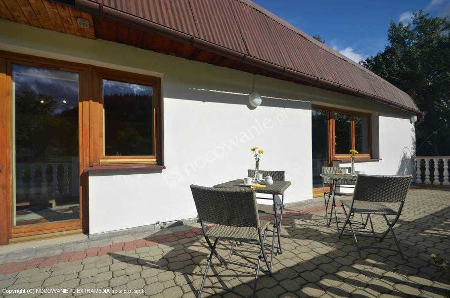 Domek pod Nosalem z ogrodem i widokiem na góry