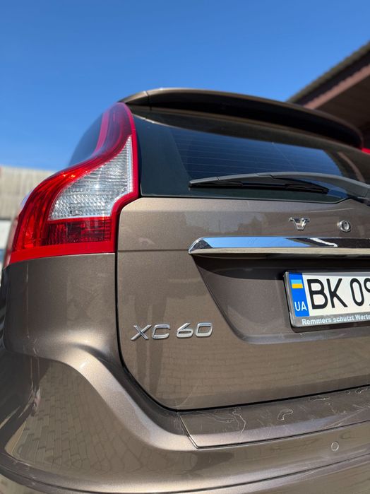 Volvo XC60 2014 року