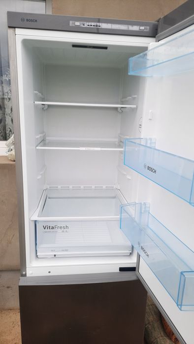 Холодильник BOSCH