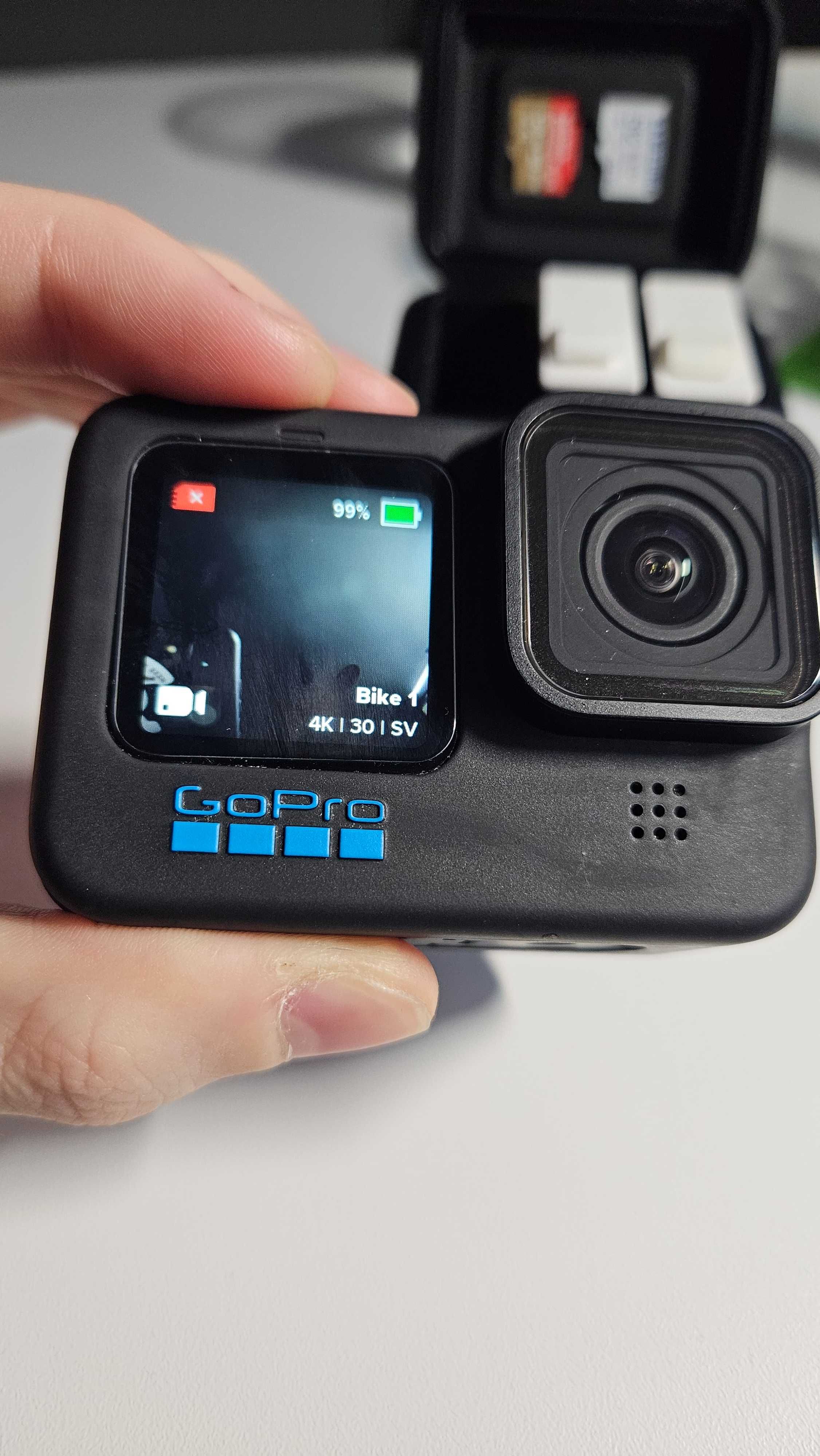 GoPro Hero 11 Bundle | Oryginalne akcesoria | Gwarancja