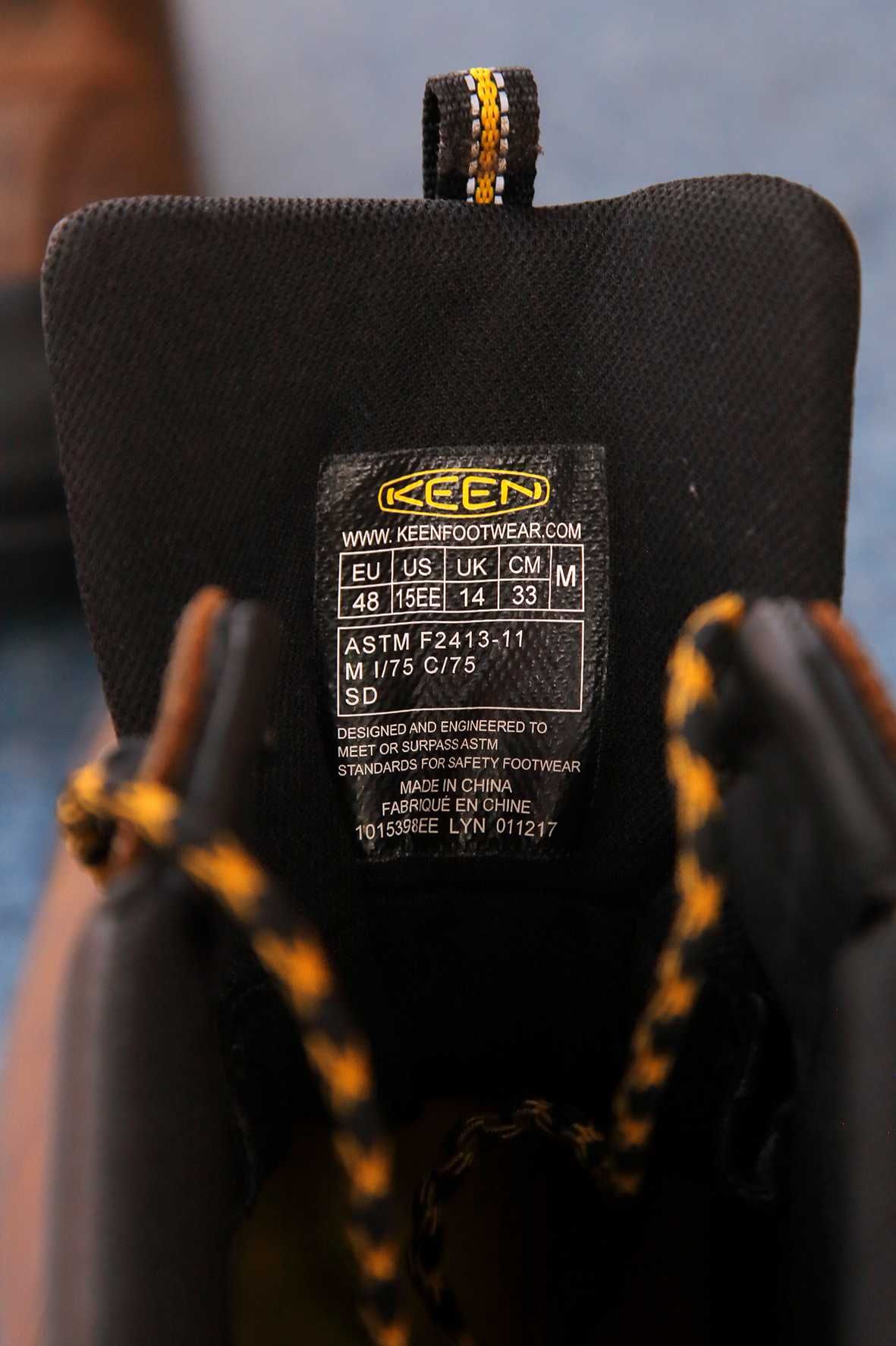 Продам новые кожаные ботинки Keen р.48