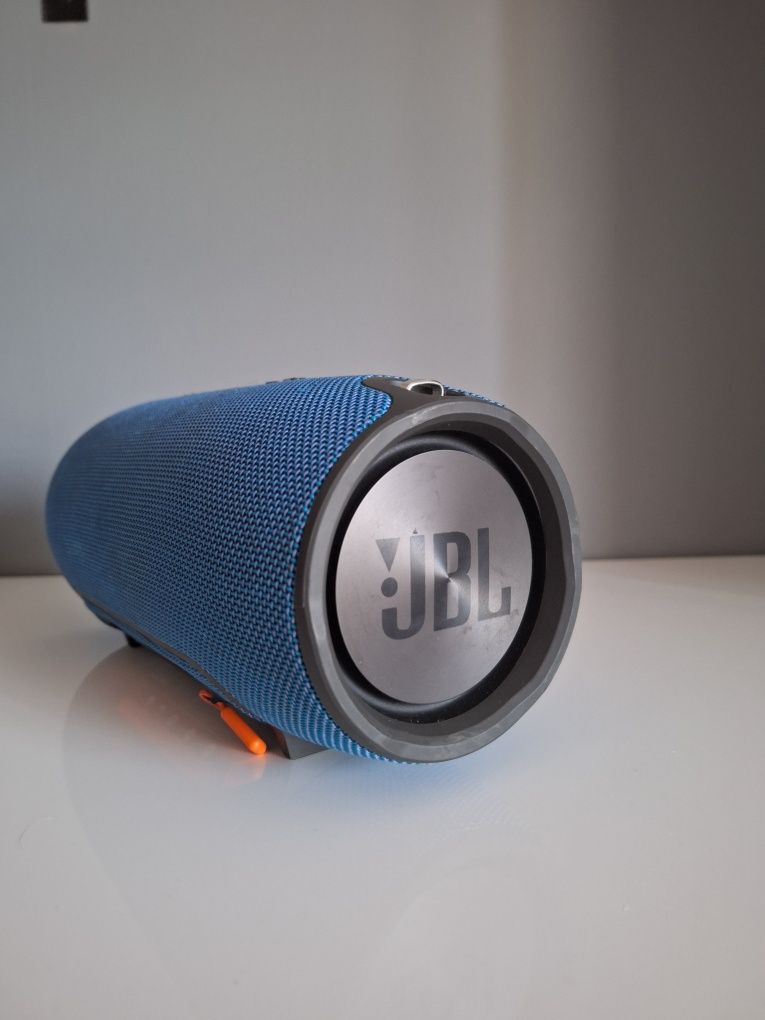 Głośnik bluetooth JBL Xtreme + ładowarka