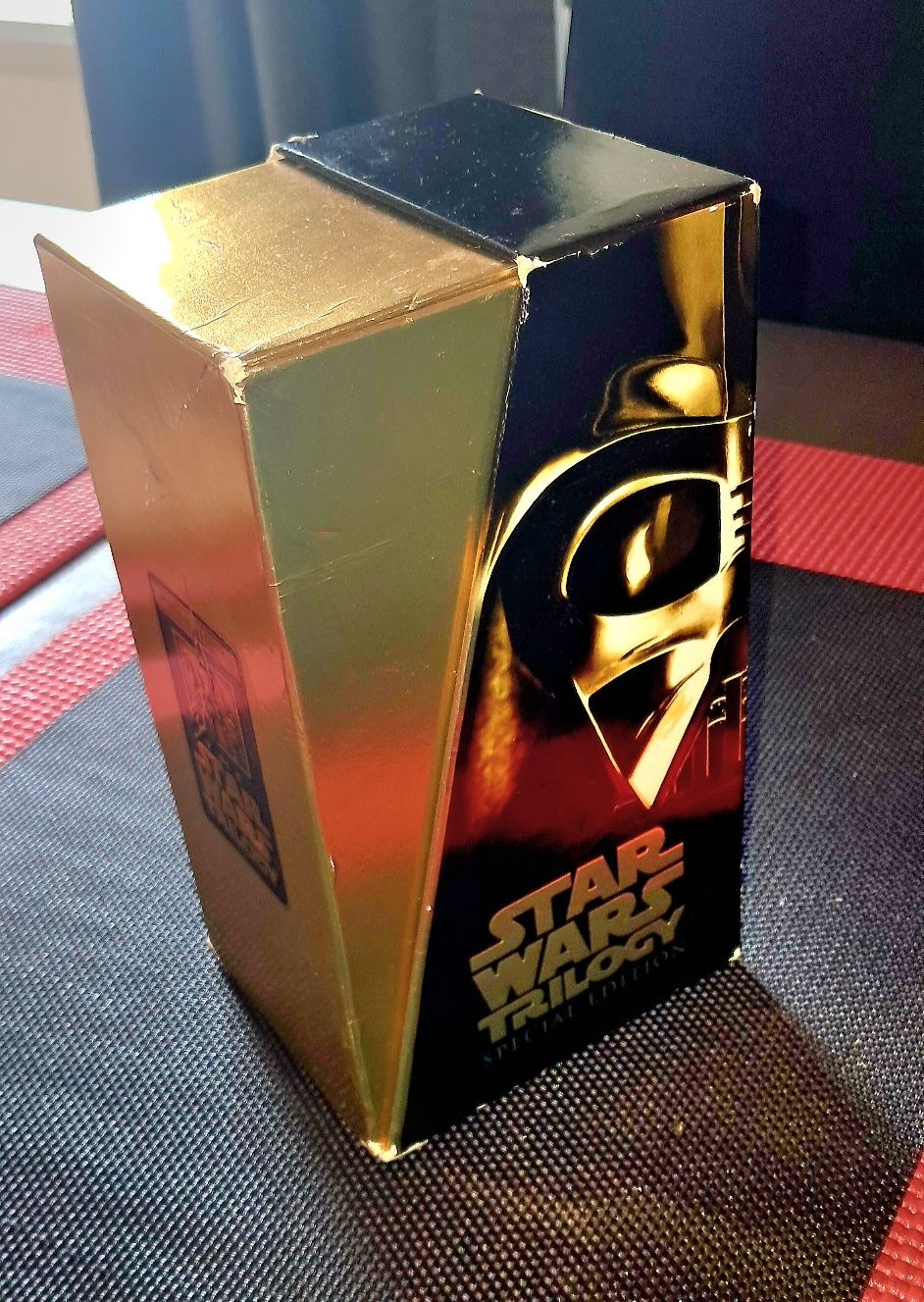 Trilogia Star Wars em VHS