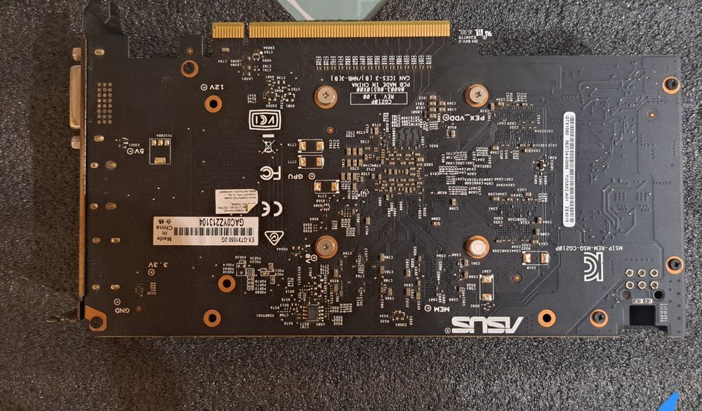 Placa gráfica Asus  GTX 1050Ti 2Gb