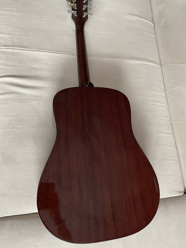 Gitara klasyczno-akustyczna Fender