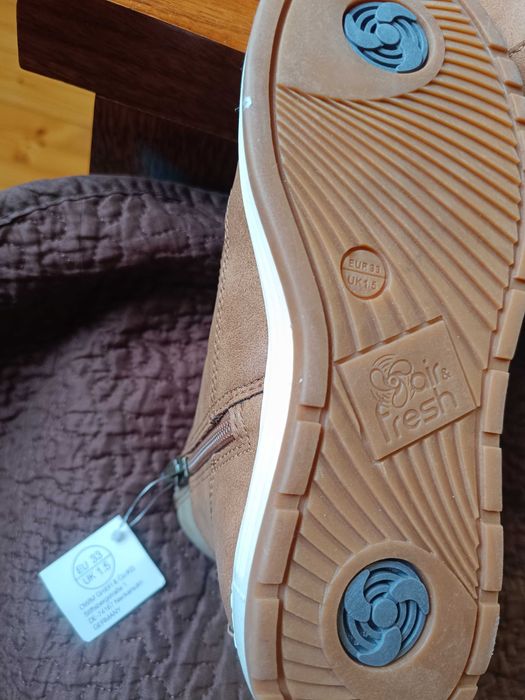 Італійське фірмове взуття підліткові