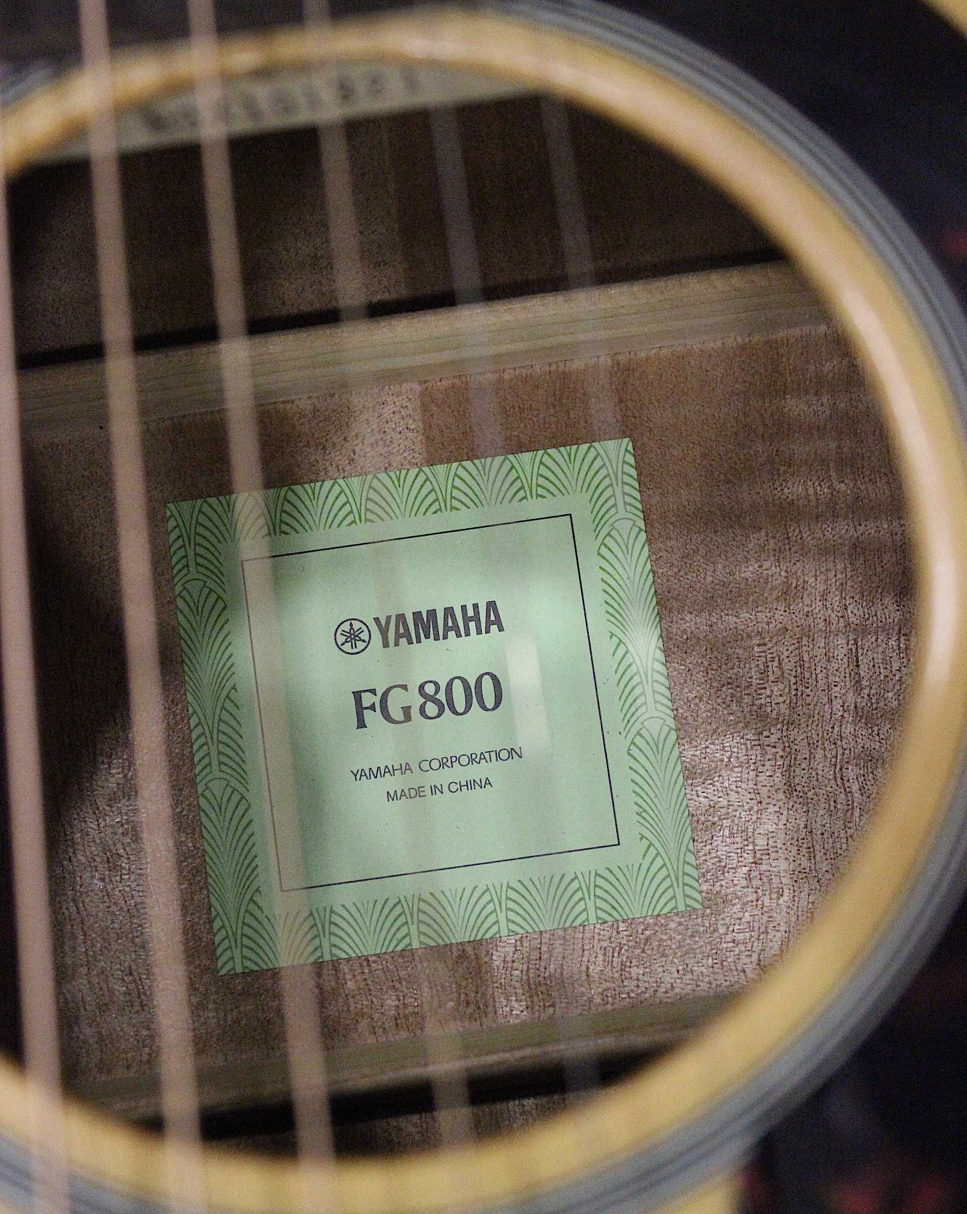 Акустическая гитара Yamaha FG-800 Цельный топ