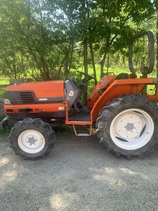 Продам трактор CL-280