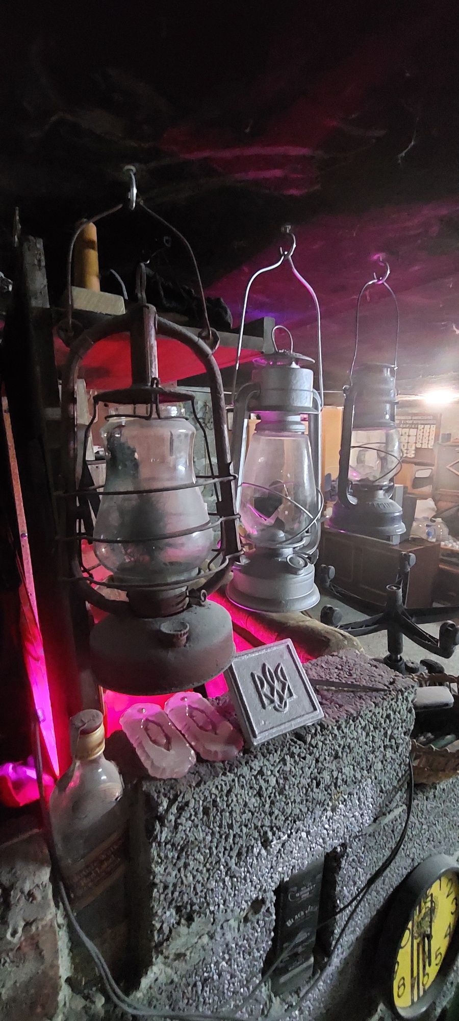 Продам старі лампи світильні
