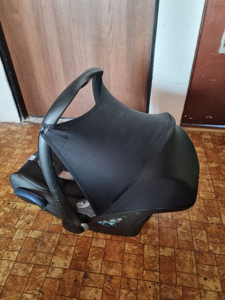 Fotelik Maxi Cosi (nosidełko/łupina) plus 2bazy ISOFIX