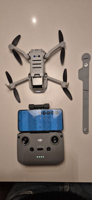 NOVO... 15 minutos de uso - DJI mini 2 SE