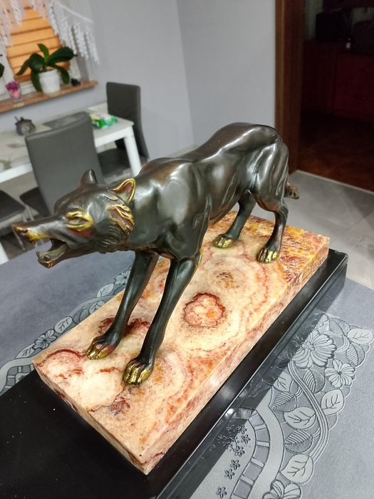 *Wyprzedaż.Piękna rzeźba ART DEKO 1920/30r. Brąz.