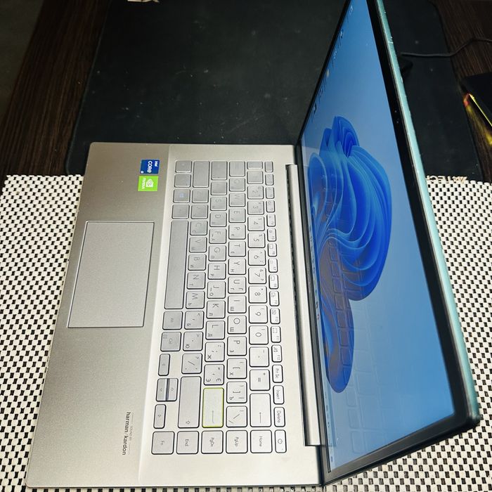 Ультрабук Asus/IPS/Intel i5-1135G7 4ядра/nVidia MX350 2Гб/SSD M2 512Гб