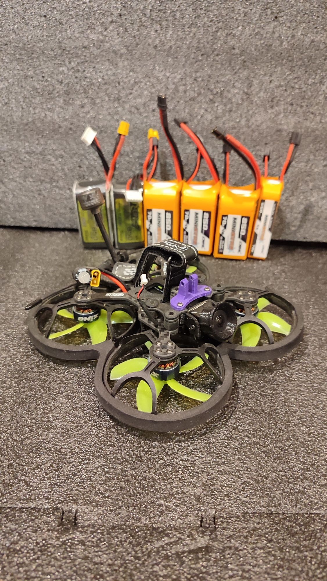 Квадрокоптер cinewoop fpv