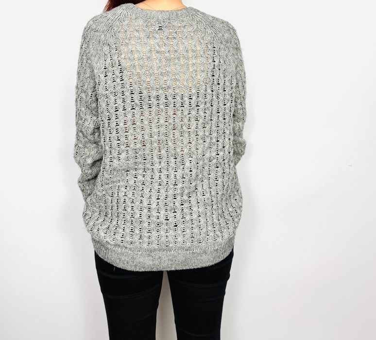 Ażurowy sweter w odcieniu szarości XS 34 H&M