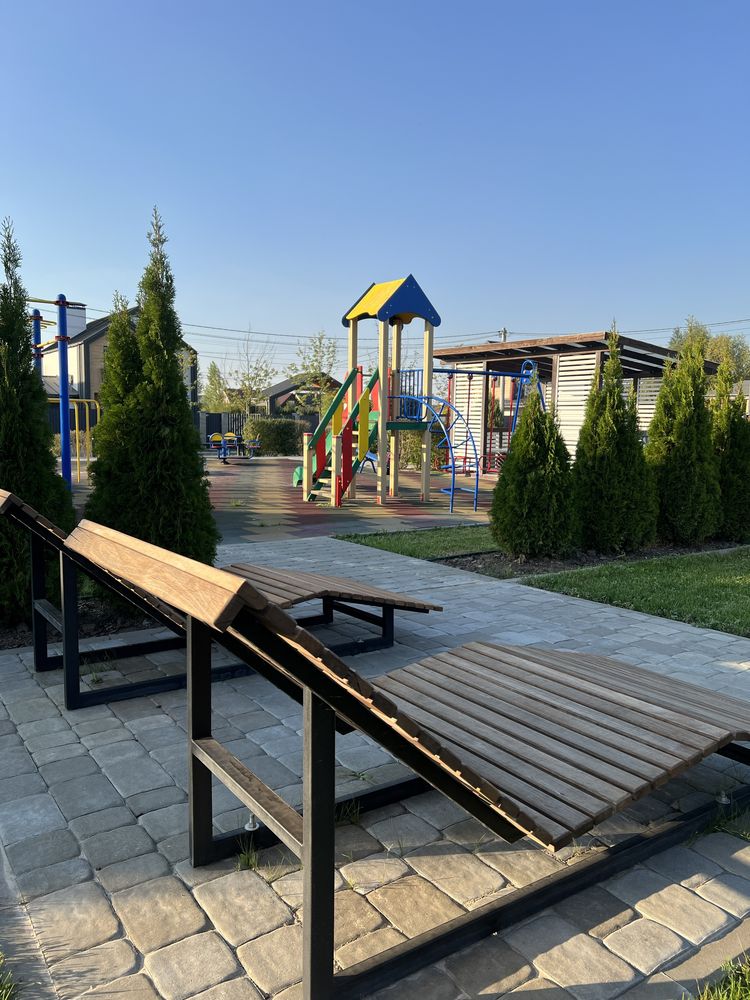Продаж будинку . Білогородка