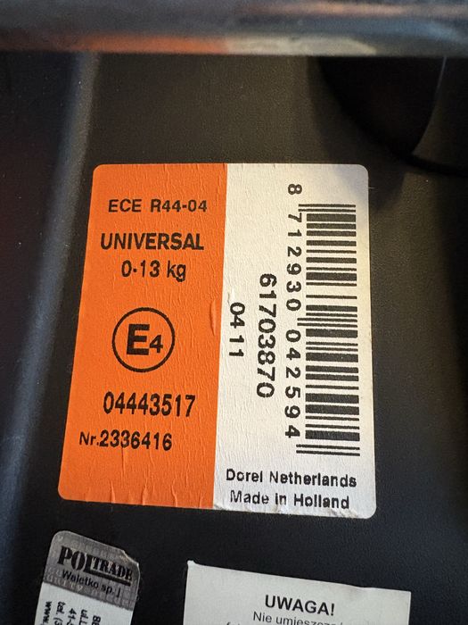 Fotelik Maxi-Cosi ECE r44-04 z baza EasyBace 2