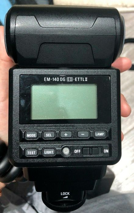 Ring flash Sigma EM 140 DG ETTL ll para canon em perfeito estado.