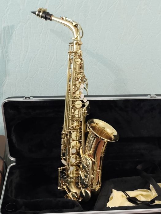 Продам Саксофон  альт, Maxtone by french engineer