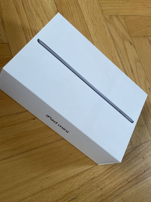 opakowanie od Ipada mini