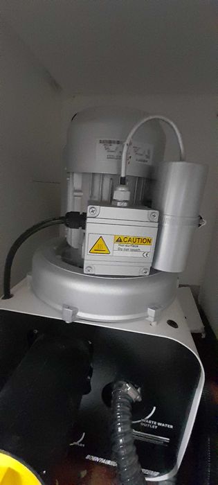 Vendo Motor de Aspiração para cadeira de medicina dentária