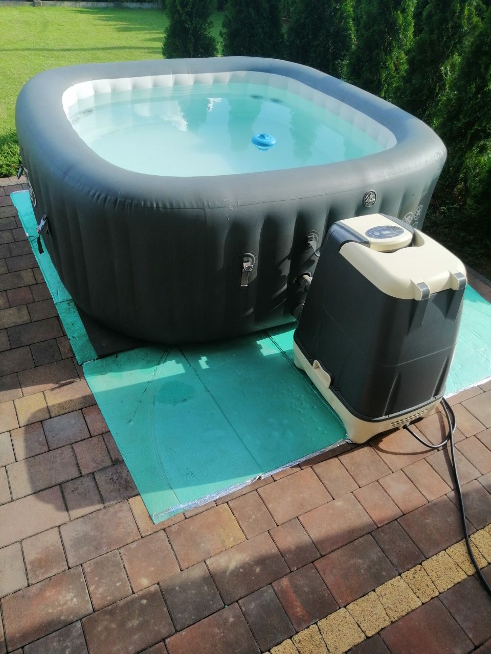 Sprzedam jacuzzi