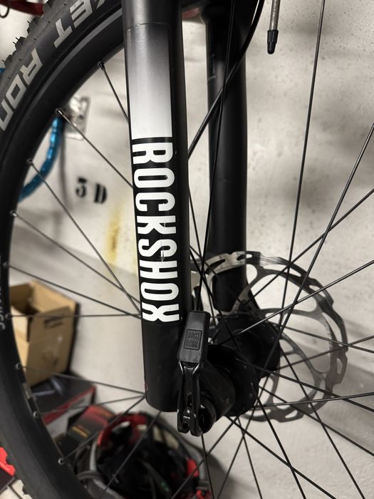 Bicicleta btt canyon