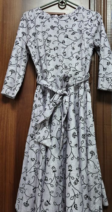 Сукня сяюча святкова 42-44