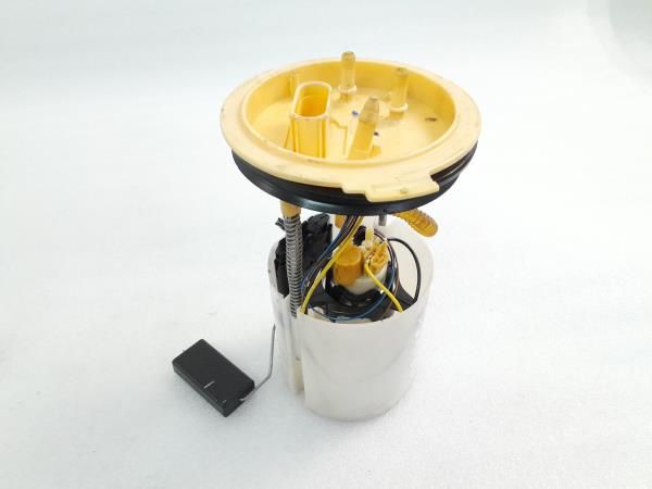 Boia combustível VOLKSWAGEN Scirocco (137, 138)