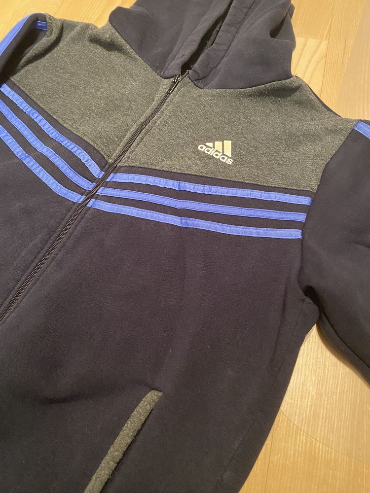 Толстовка adidas