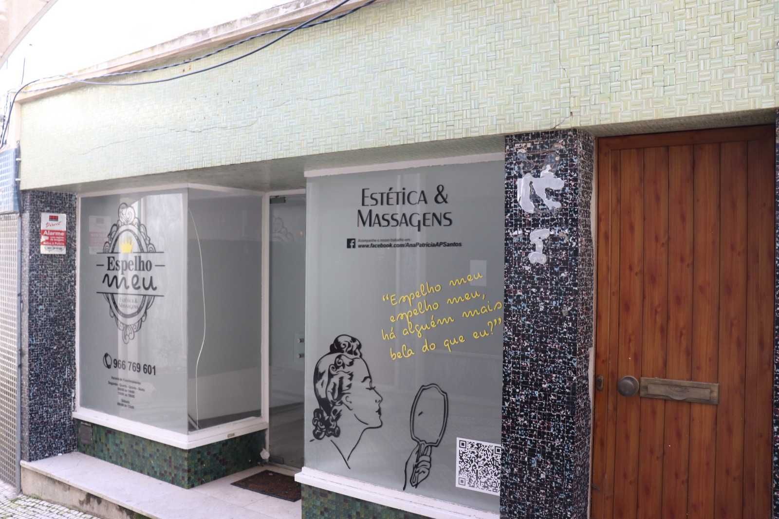 Vende-se: Loja - Espaço Comercial - Zona Histórica Abrantes