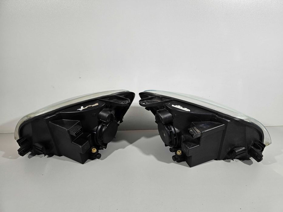 Berlingo Partner I Lift Lampy Przód Przednie Lewa + Prawa Europa Ładne