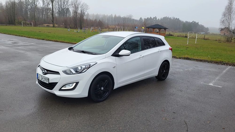 Hyundai I30 1.4 99PS alufelgi Ładny z Niemiec