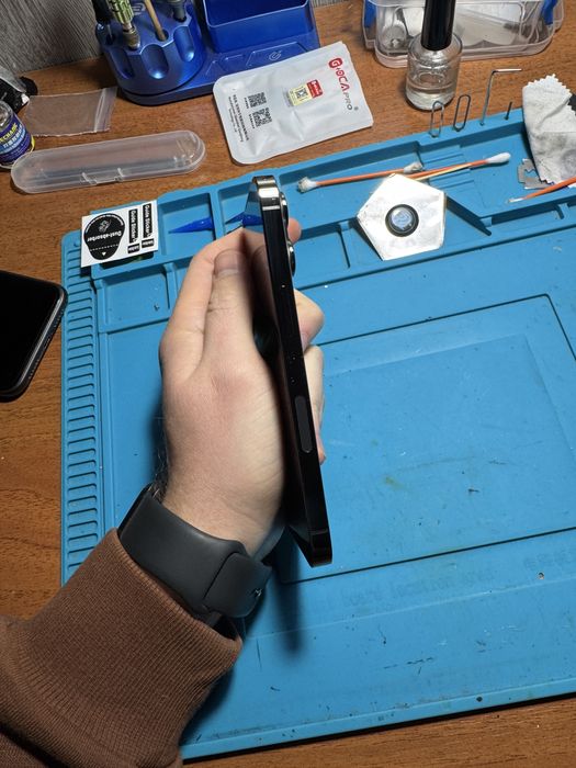 Iphone 13 pro на запчастини