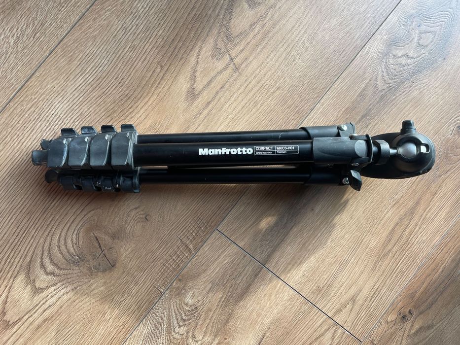 Statyw Manfrotto Compact w bardzo dobrym stanie