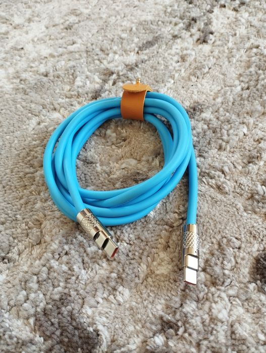 Продам 2-м. Кабель