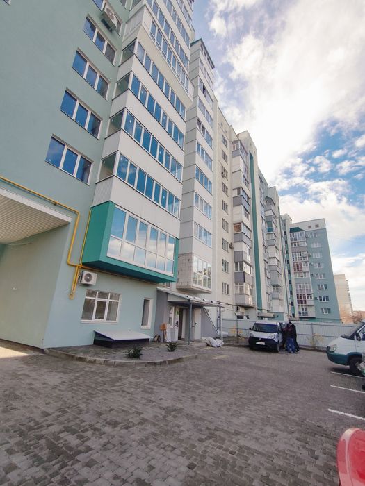 1-ка Степового фронту,20(Оксаченка) Фурманова Новобудова Власник