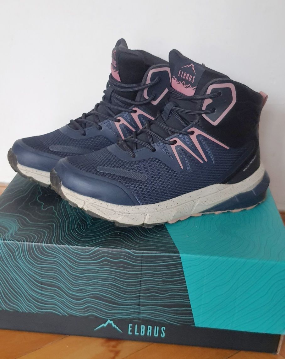 Buty marki Elbrus 37