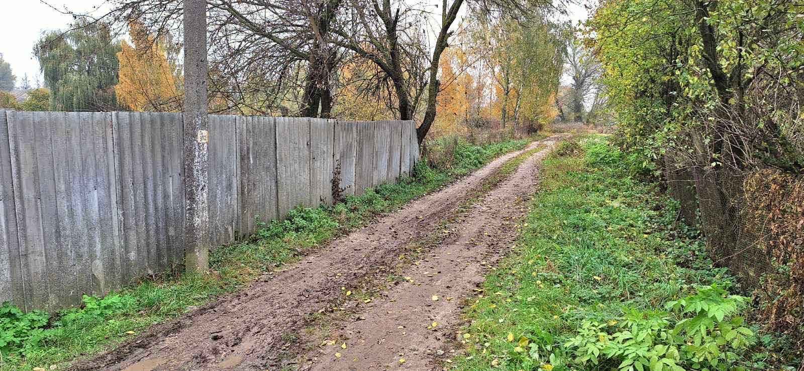 Чудовий житловий будинок з газом + 24 сотки землі в с. Бобрик!