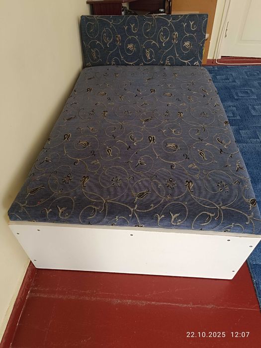 Продам розкладний диван дитячий.