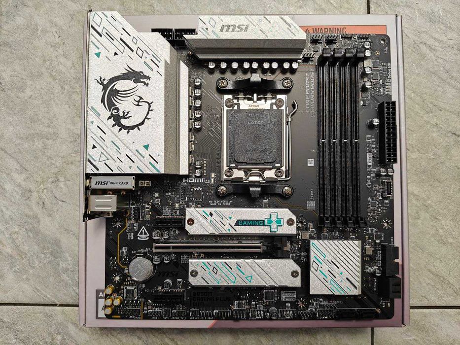 Продам комплект AMD Ryzen 7 7000 + MSI B650m gaming plus wi-fi, AM5