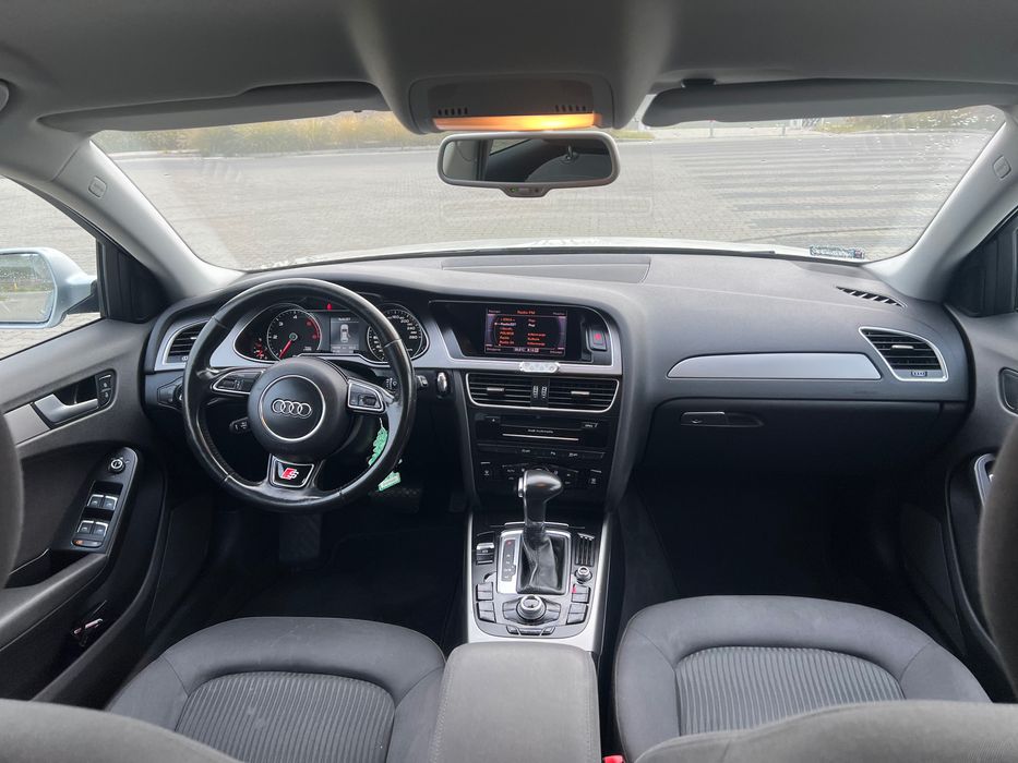 Audi A4 B8 2.0 TDI
