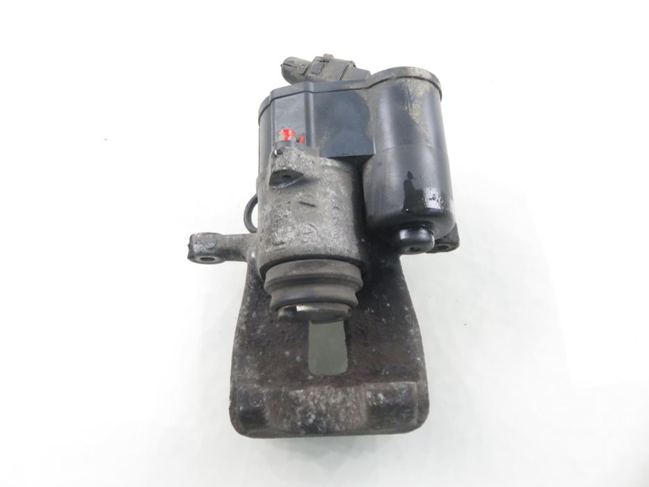 Zacisk Prawy Tył Vw Passat B6 Variant (3c5) 1.9 Tdi - Bxe