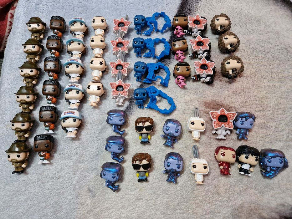 Figurki Kinder Joy Stranger Things