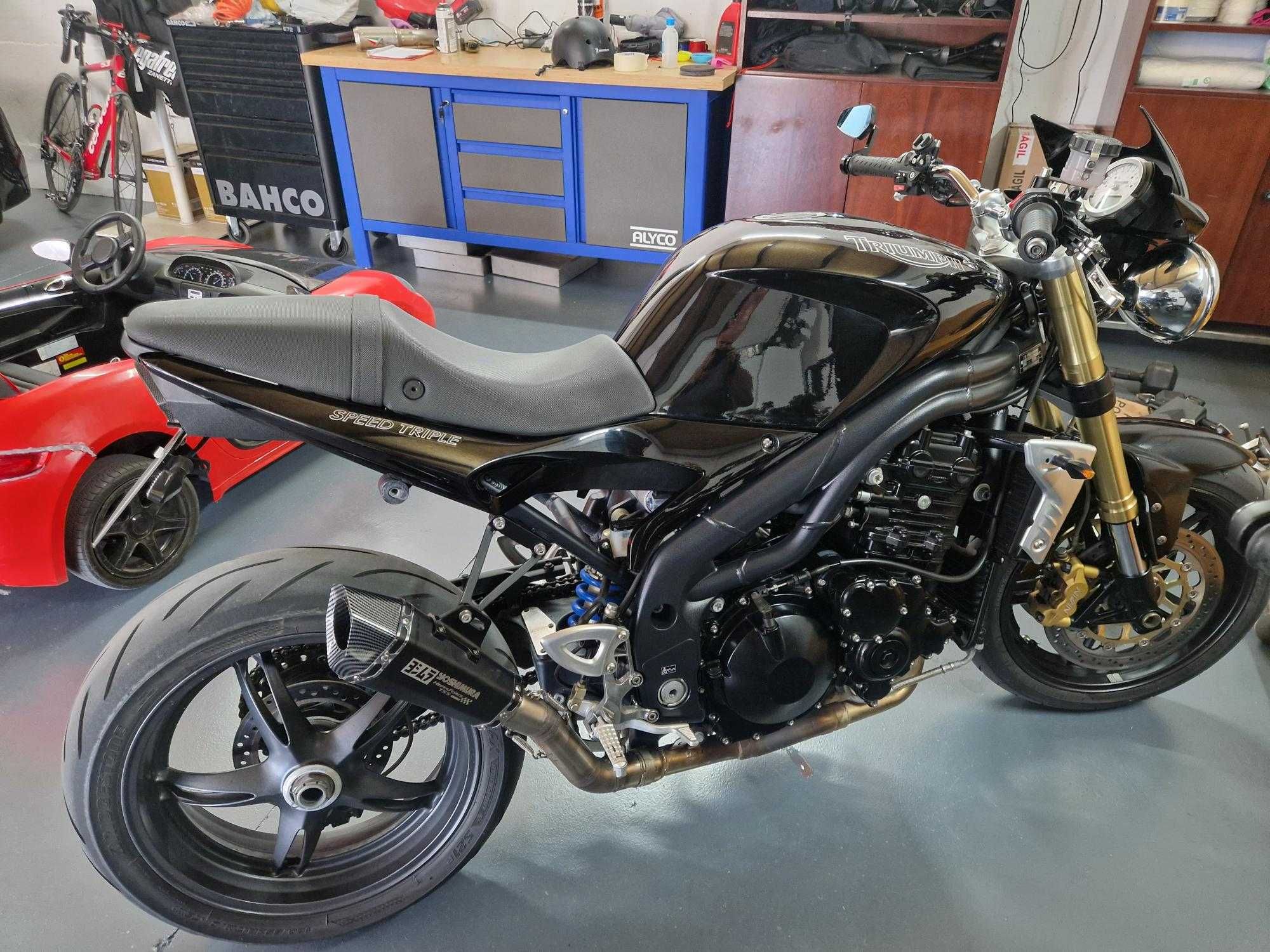 triumph speed triple 2006