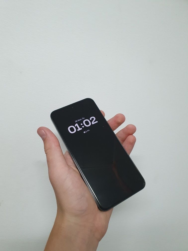 Xiaomi 13 8/256 Jak nowy