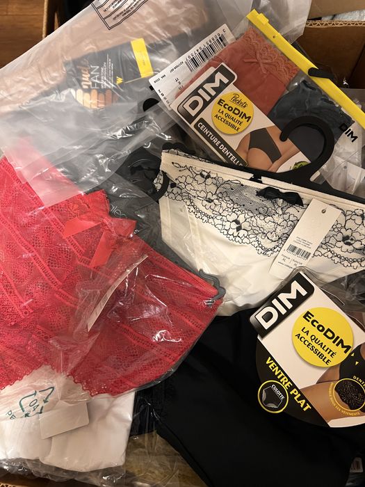 Білизна, бюсти сток оптом