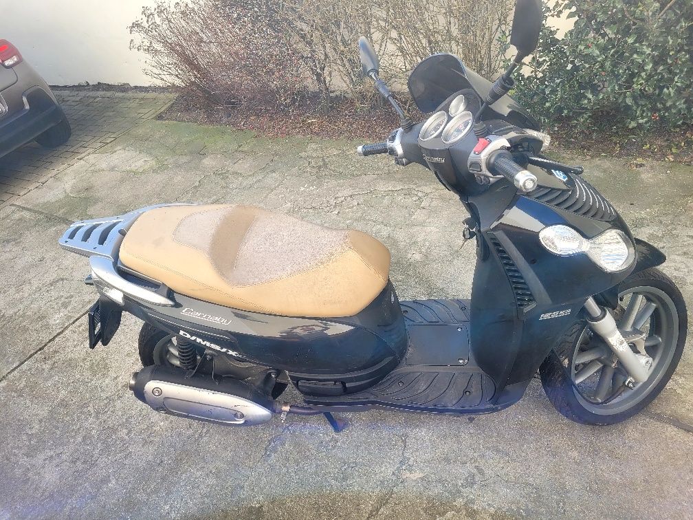 Skuter Piaggio Carnaby 125