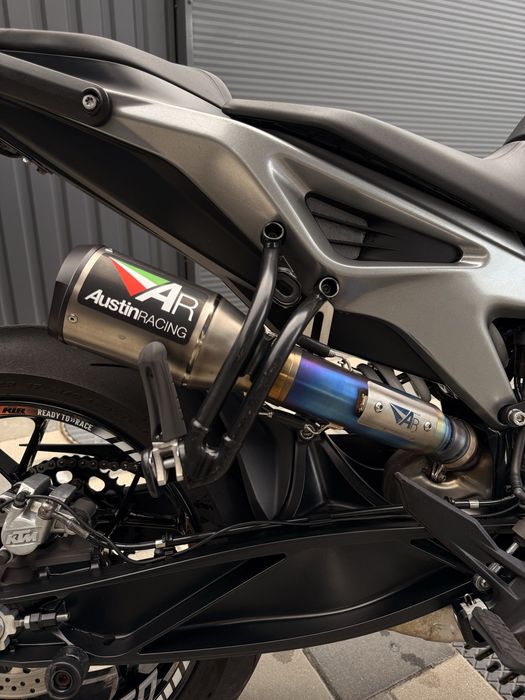 Мотоцикл KTM 790 Duke